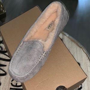 UGG brand new UGG Slippers